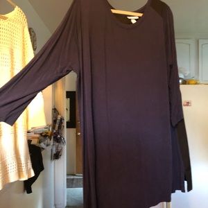 Long sleeve maternity top